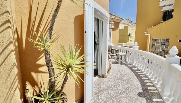 Перепродажа - отдельная вилла - Orihuela Costa - Villamartín