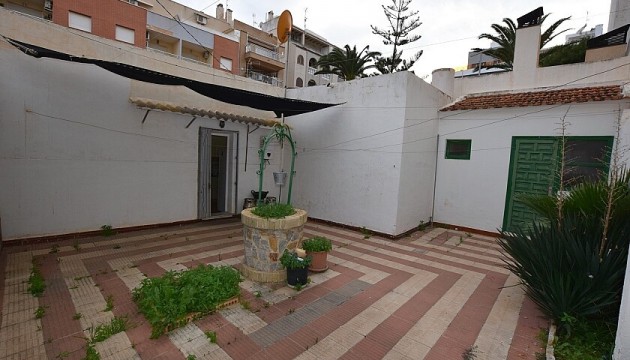 Перепродажа - отдельная вилла - Torrevieja - Playa del Cura