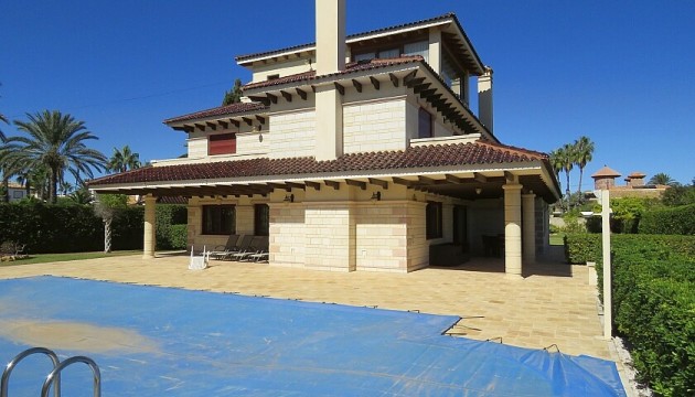 Перепродажа - отдельная вилла - Orihuela Costa - Cabo Roig