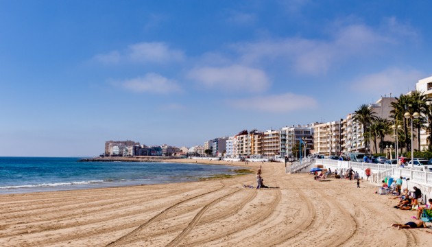 Begagnad - Lägenhet - Torrevieja - calle La Loma