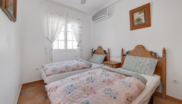 Перепродажа - отдельная вилла - Orihuela Costa - calle Ciruela