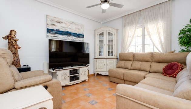 Resale - Townhouse - Orihuela Costa - calle Ciruela