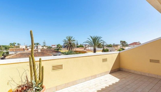 Перепродажа - отдельная вилла - Torrevieja - Torreta Florida