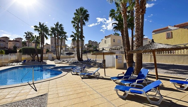 Begagnad - Bungalow - Orihuela Costa - Villamartín