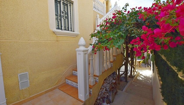 Resale - Detached Villa - Orihuela Costa - Villamartín