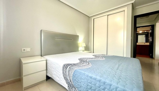 Herverkoop - Apartment - Orihuela Costa - La Zenia