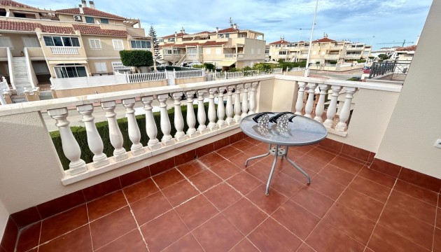 Перепродажа - Квартира - Orihuela Costa - La Zenia