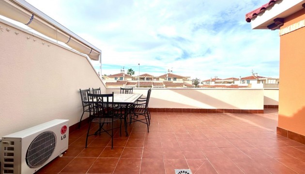 Resale - Apartment - Orihuela Costa - La Zenia