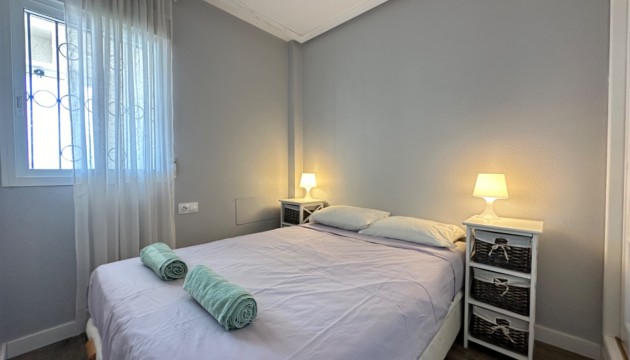 Resale - Apartment - Orihuela Costa - Punta Prima