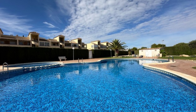 Resale - Apartment - Orihuela Costa - Punta Prima