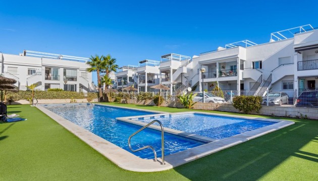 Resale - Bungalow - Torrevieja