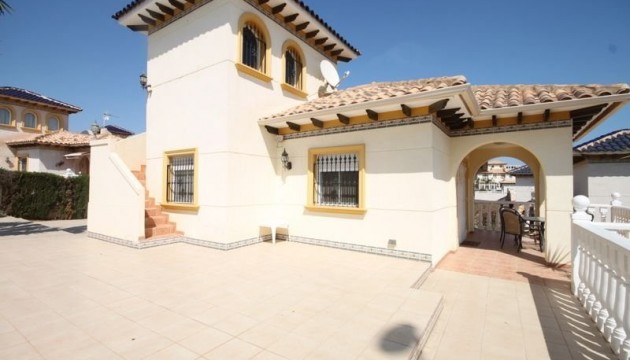 Herverkoop - Detached Villa - Orihuela Costa - La Zenia