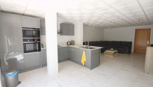 Resale - Detached Villa - Orihuela Costa - La Zenia