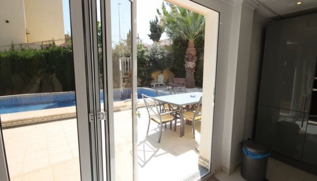 Wiederverkauf - Detached Villa - Orihuela Costa - La Zenia