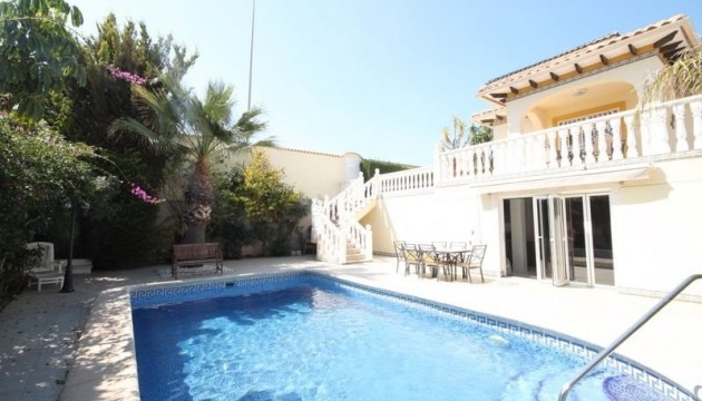 Begagnad - Fristående Villa - Orihuela Costa - La Zenia