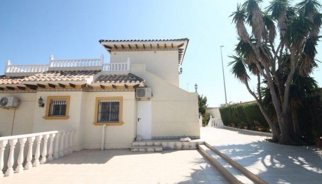 Reventa - Chalet Independiente - Orihuela Costa - La Zenia