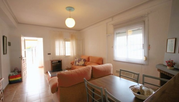 Begagnad - Bungalow - Orihuela Costa - Punta Prima