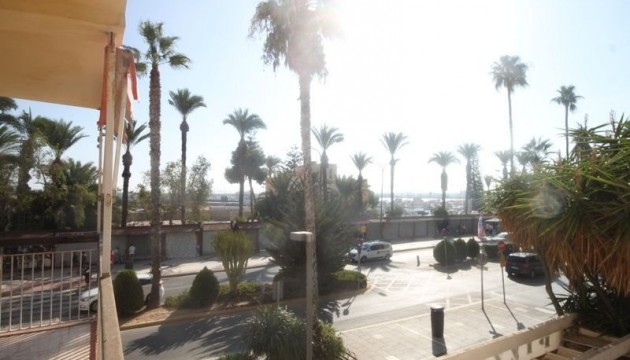 Herverkoop - Apartment - Torrevieja