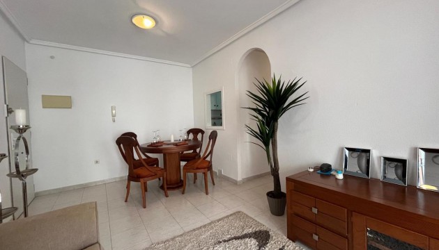 Resale - Apartment - Torrevieja - La veleta