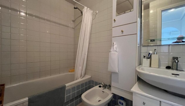 Reventa - Apartamento - Torrevieja - La veleta