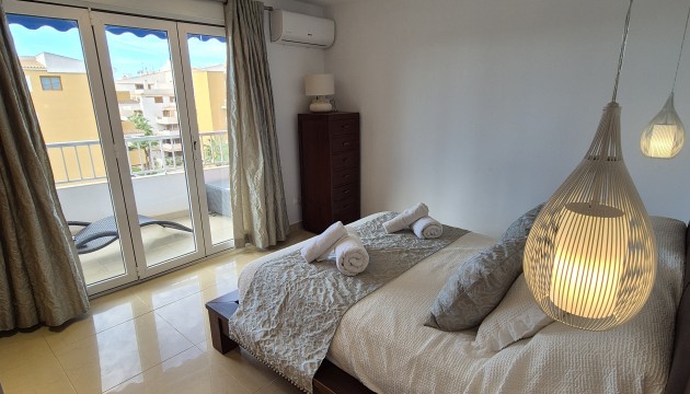 Herverkoop - Apartment - Orihuela Costa