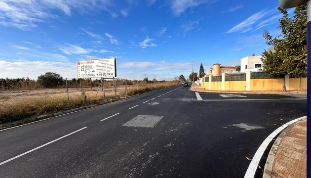 Wiederverkauf - Grundstück / Grundstück - La Marina - San Fulgencio