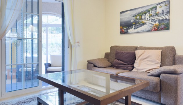 Resale - Apartment - Orihuela Costa - Cabo Roig