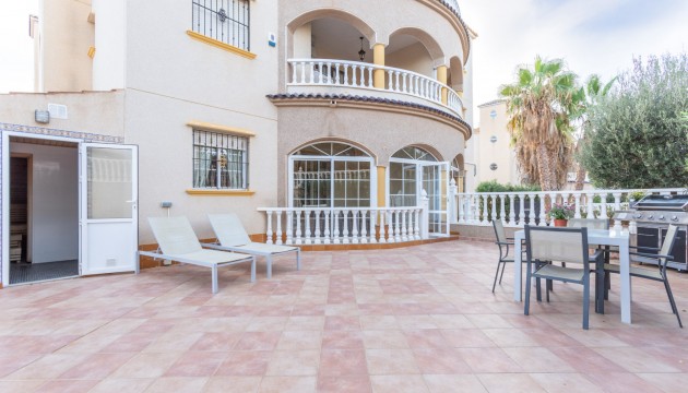 Resale - Apartment - Orihuela Costa - Cabo Roig