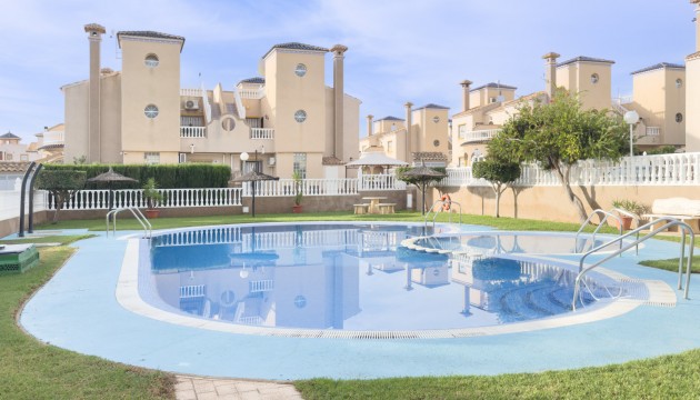 Resale - Apartment - Orihuela Costa - Cabo Roig