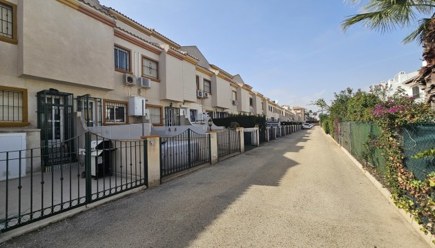 Перепродажа - Таунхаус - Orihuela Costa - Cabo Roig