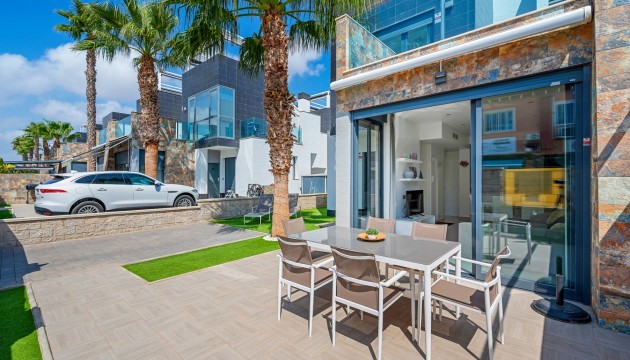 Перепродажа - Таунхаус - Orihuela Costa - Lomas de Cabo Roig