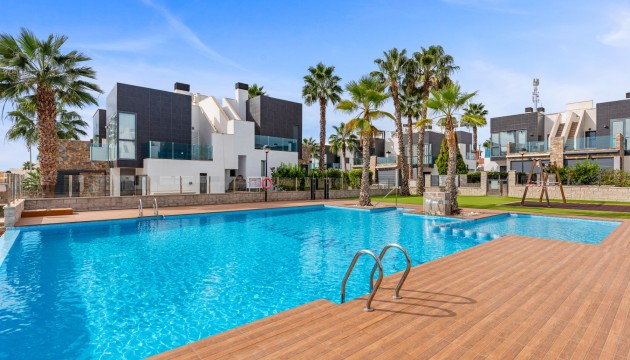 Перепродажа - Таунхаус - Orihuela Costa - Lomas de Cabo Roig