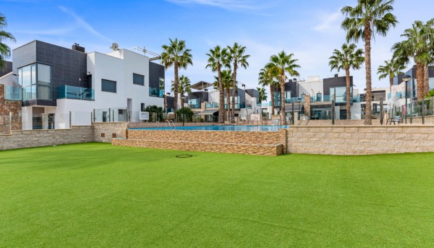 Перепродажа - Таунхаус - Orihuela Costa - Lomas de Cabo Roig