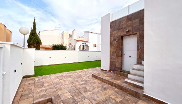 Resale - Bungalow - Orihuela Costa - Playa Flamenca