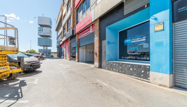 Alquiler a largo plazo - Comercial - Orihuela Costa - Playa Flamenca