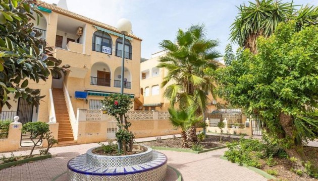 Resale - Apartment - Torrevieja - Torrelamata - La Mata