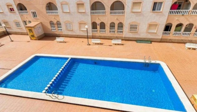 Resale - Apartment - Torrevieja