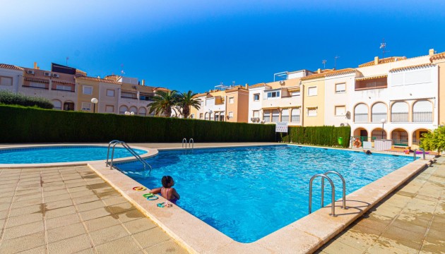 Wiederverkauf - Bungalow - Torrevieja - El Acequión - Los Náufragos