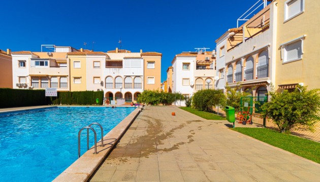 Resale - Bungalow - Torrevieja - El Acequión - Los Náufragos