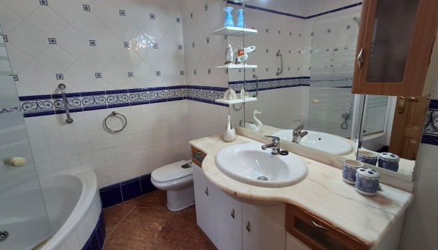 Перепродажа - отдельная вилла - Torrevieja - Los Balcones