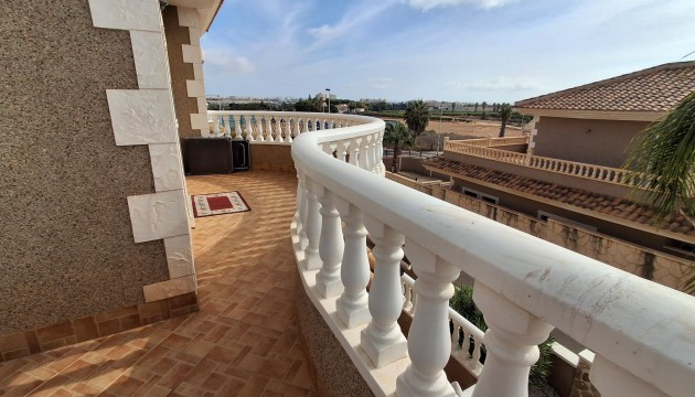 Begagnad - Fristående Villa - Torrevieja - Los Balcones