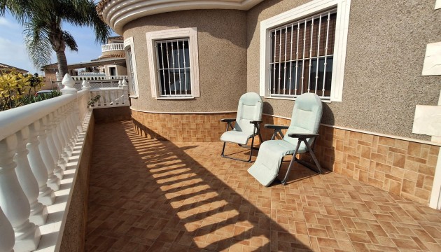 Begagnad - Fristående Villa - Torrevieja - Los Balcones