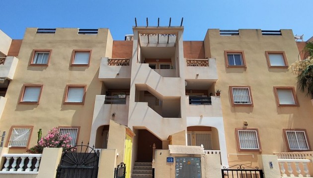 Reventa - Apartamento - Orihuela Costa - La Zenia