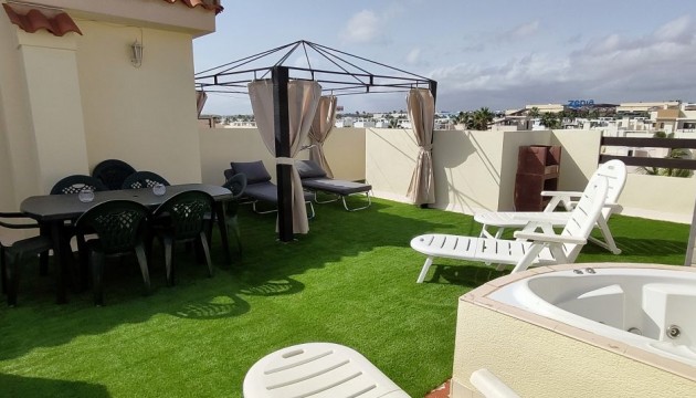 Resale - Apartment - Orihuela Costa - La Zenia