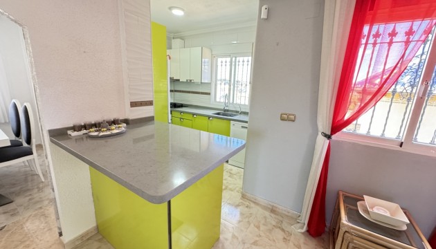 Resale - Detached Villa - Orihuela Costa - Villamartín