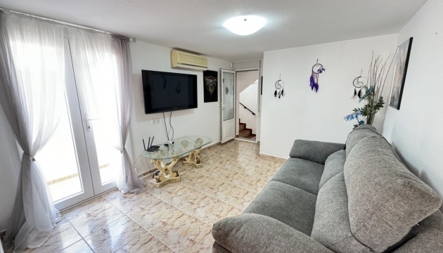 Herverkoop - Detached Villa - Orihuela Costa - Villamartín