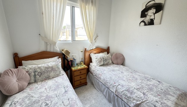 Перепродажа - Квартира - Orihuela Costa - Villamartín