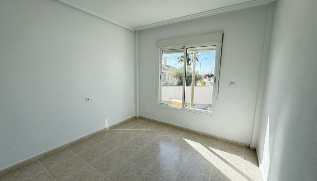 Resale - Detached Villa - Orihuela Costa - Villamartín