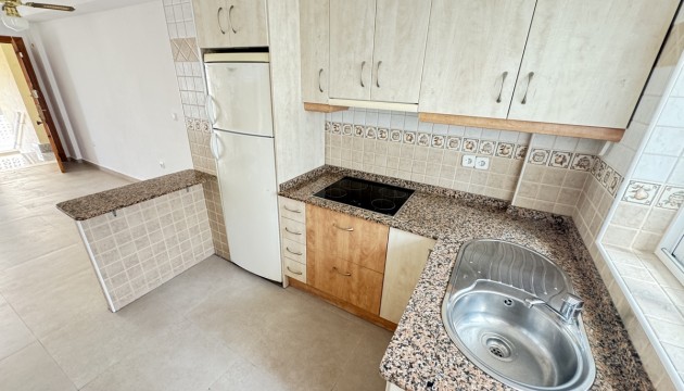 Resale - Apartment - Orihuela Costa - La Zenia