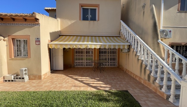 Перепродажа - отдельная вилла - Orihuela Costa - Cabo Roig